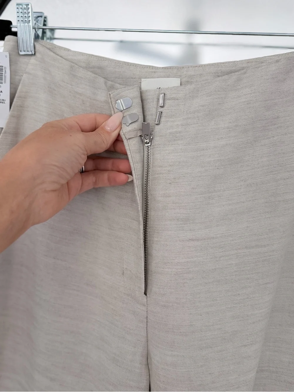 Aritzia Wilfred Sonata Linen Pant in Natural Ecru